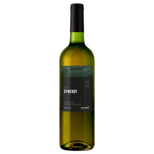 A bottle of white wine with a black cap and a black label featuring the brand name 'Winexpert LE26 ' and the product name 'SYNERGY' Semillon Gewürztraminer.
