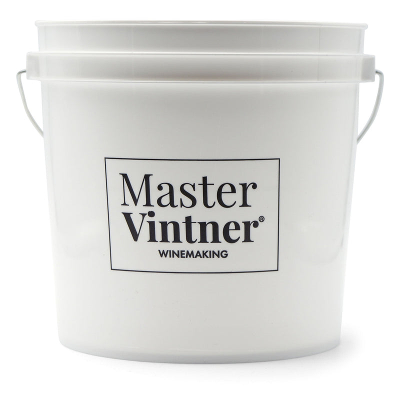 Master Vintner 2 gallon bucket fermentor.