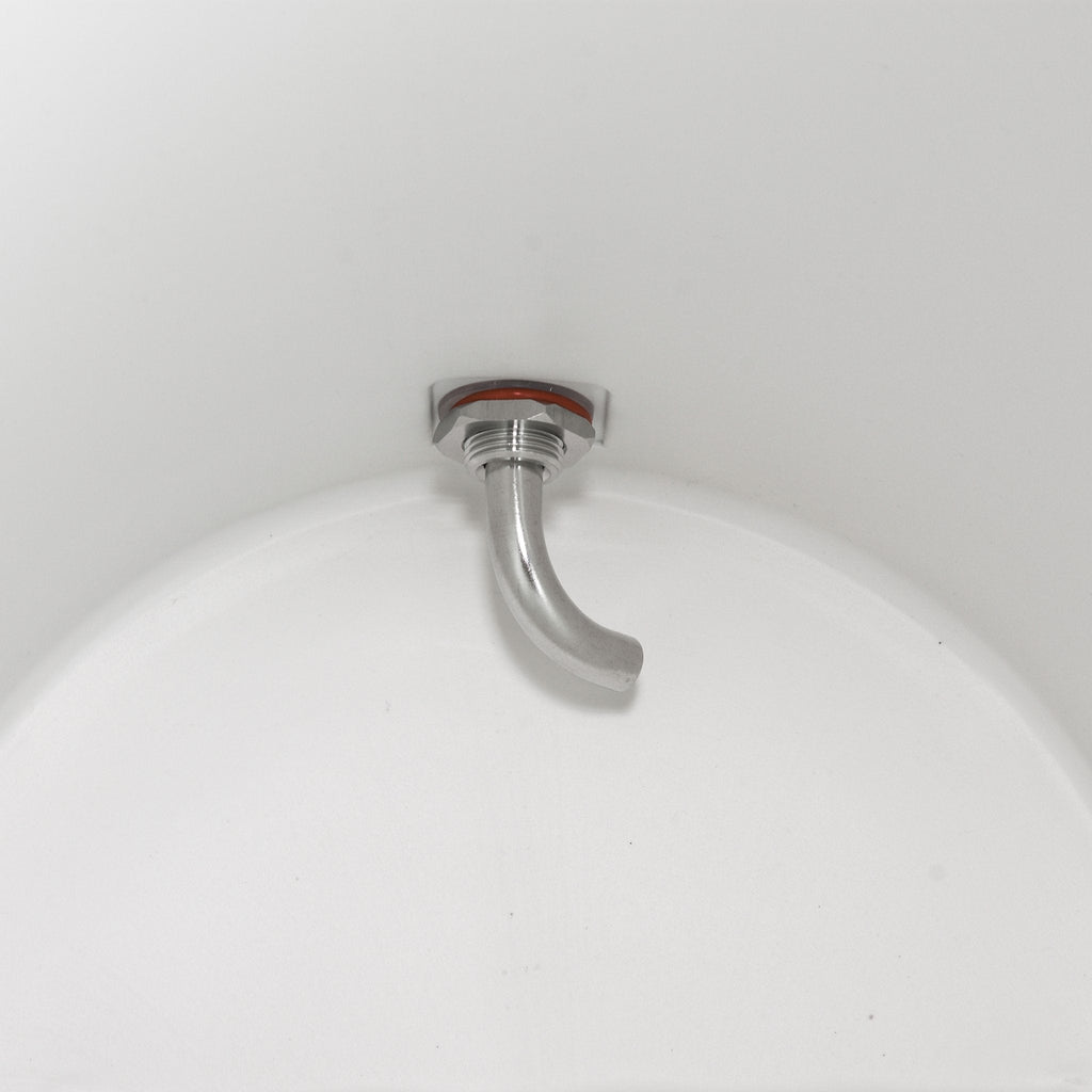 The internal bulkhead tube