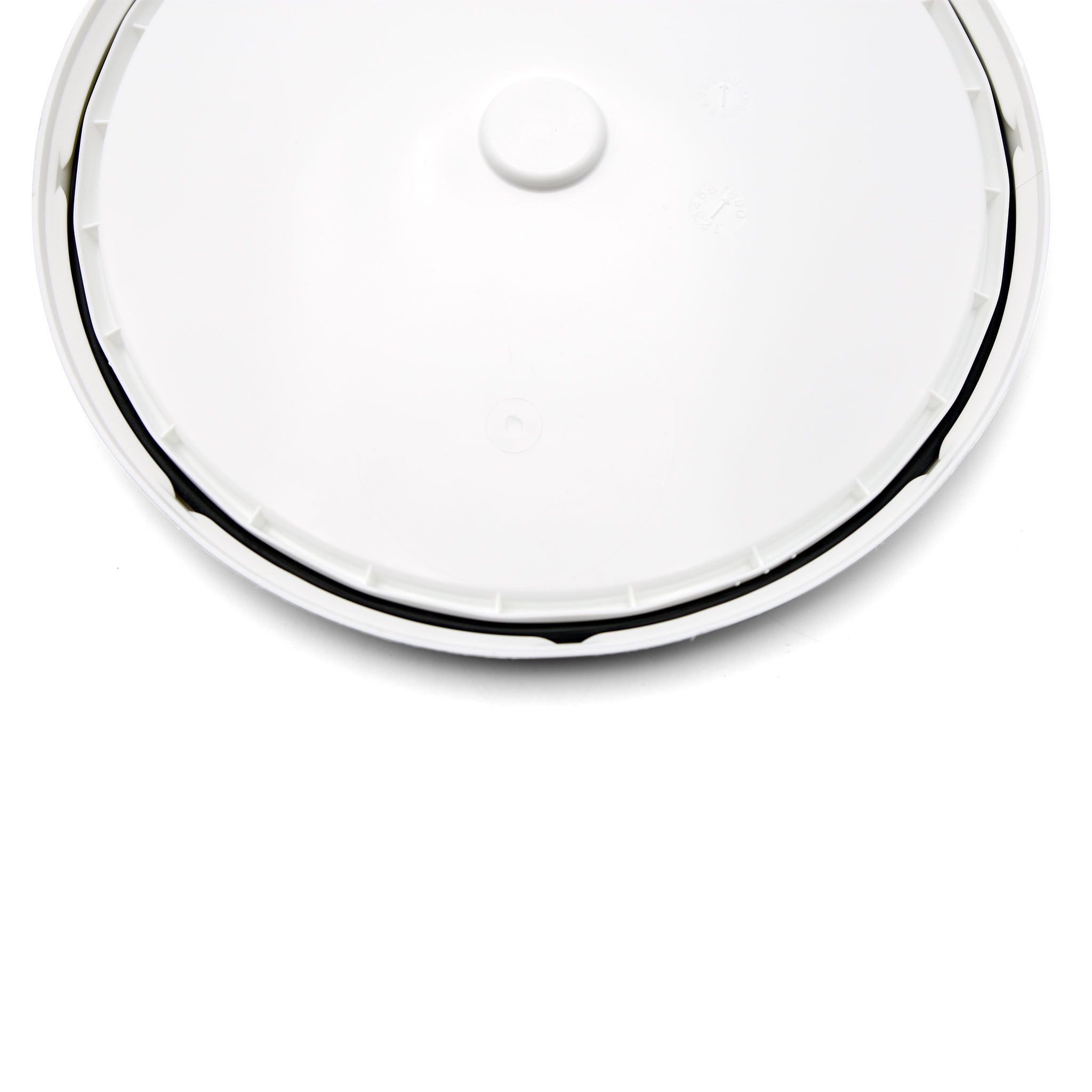 Close up of gasket of the plastic lid